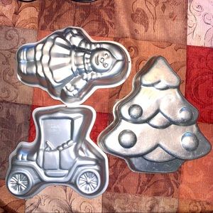 Vintage Wilson cake pans